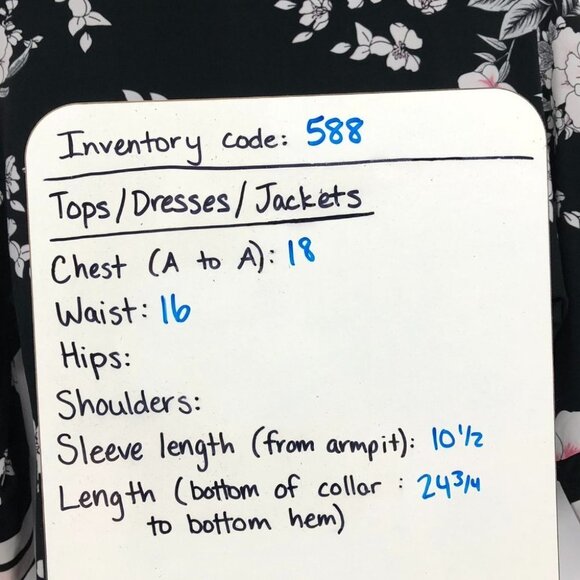 Rickis Black floral Kimono style half sleeve side knot boatneck  blouse XS - Picture 15 of 16